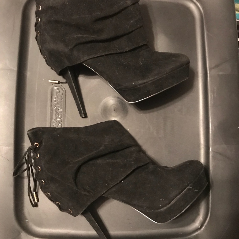Black boots